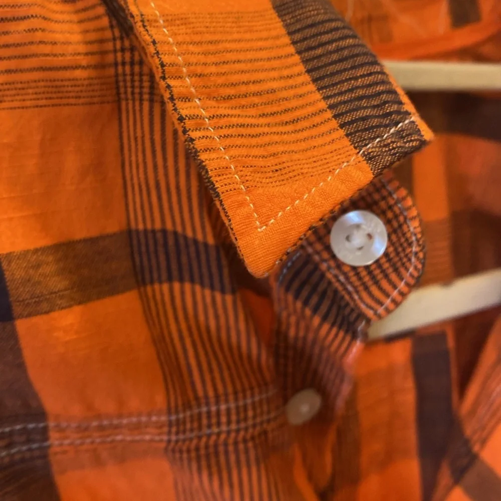 GAP stylish orange